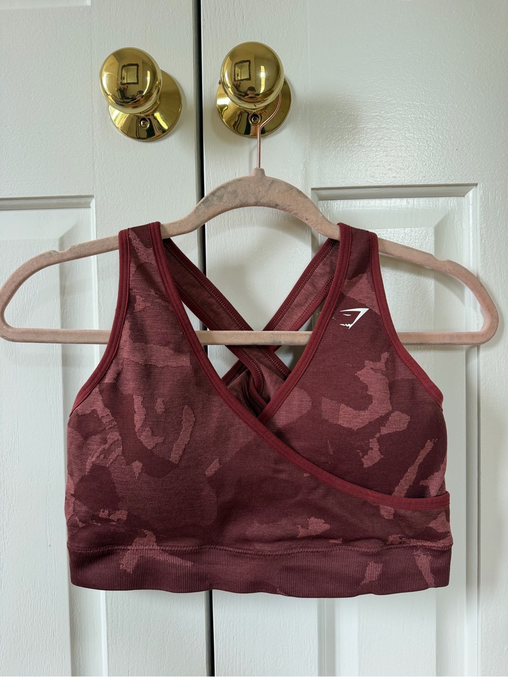 Size L Gymshark Adapt Women's Burgundy Camo Crossback Sports Bra